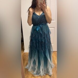 Gorgeous Pear Culture Ombré thin strap formal dress!!